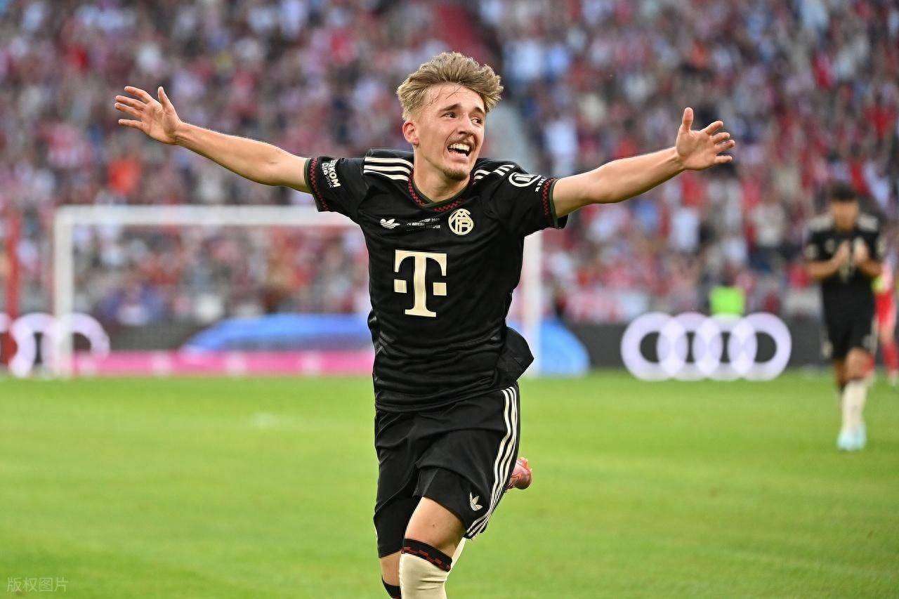 拜仁巨星伤愈复出即破门，全场球迷沸腾，时候能够下载东西.