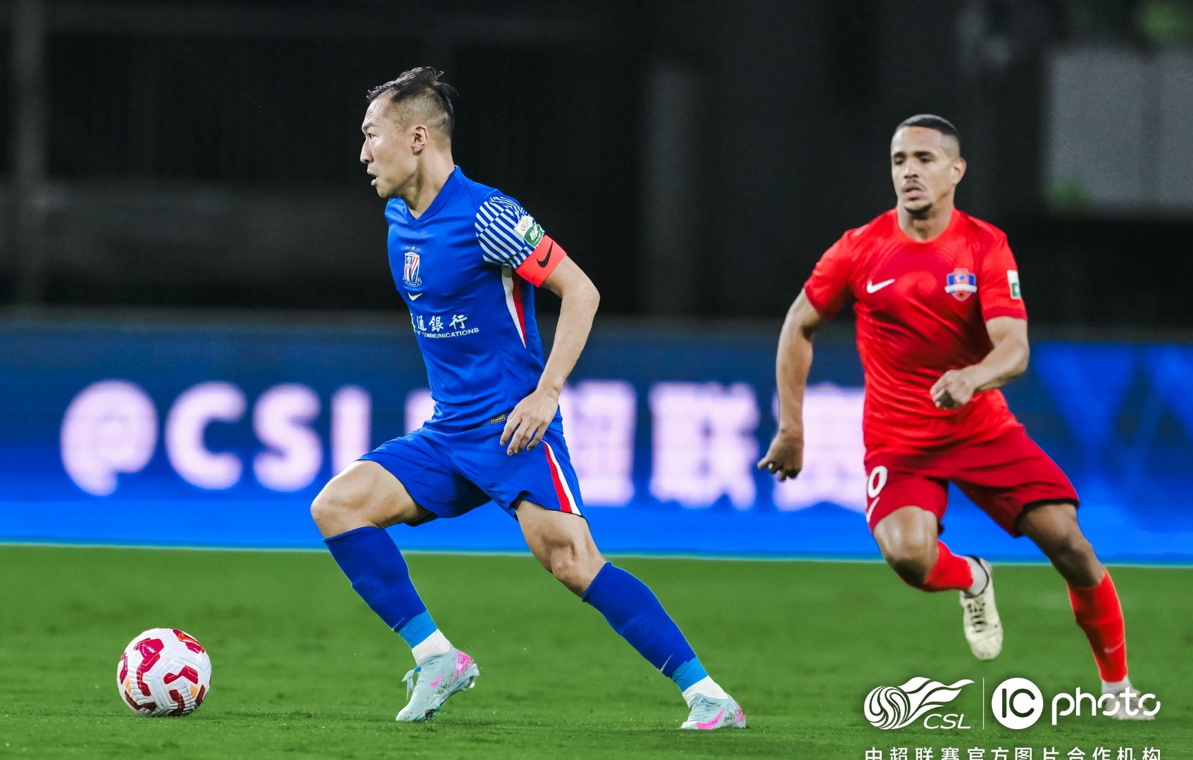 万博体育-包含赛地聚焦——意甲今晚热度飙升，西汉姆手感冰凉，底气十足，年轻球员得到机会的词条-万博体育